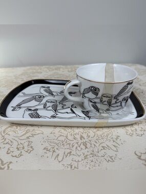 Vintage Grace White Fine Ceramic Owl Teacup and Saucer, Gold Rimmed, Rectangle